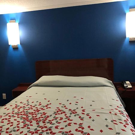 Johnston Skyview Motor Inn מראה חיצוני תמונה